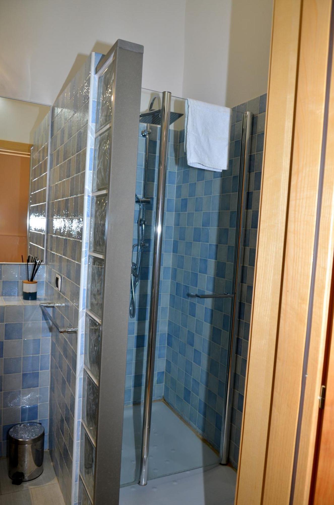 Conte Cavour Apartment Brindisi Bagian luar foto