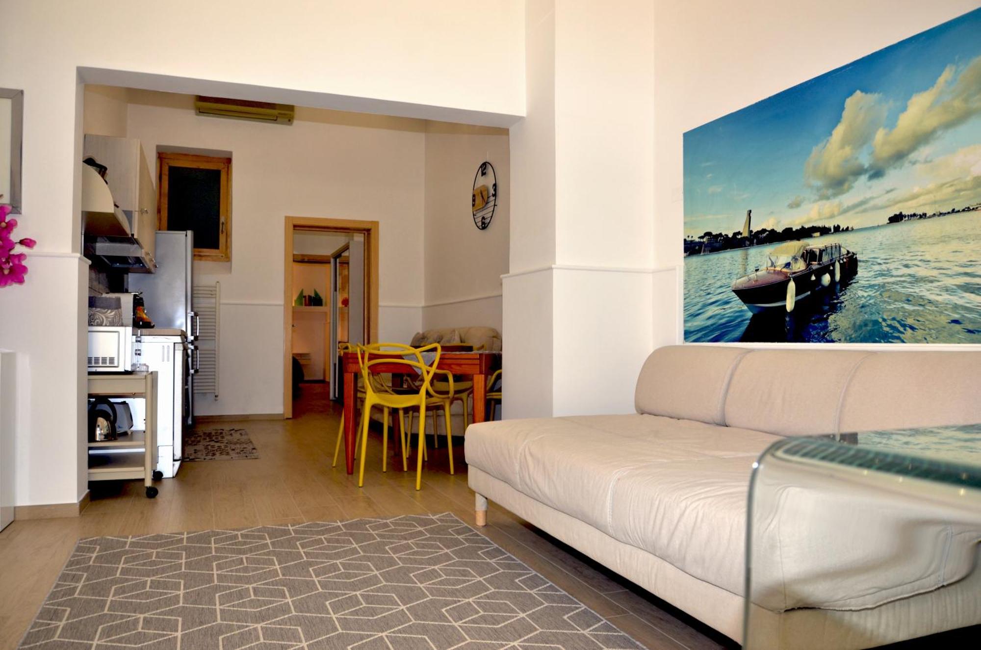 Conte Cavour Apartment Brindisi Bagian luar foto
